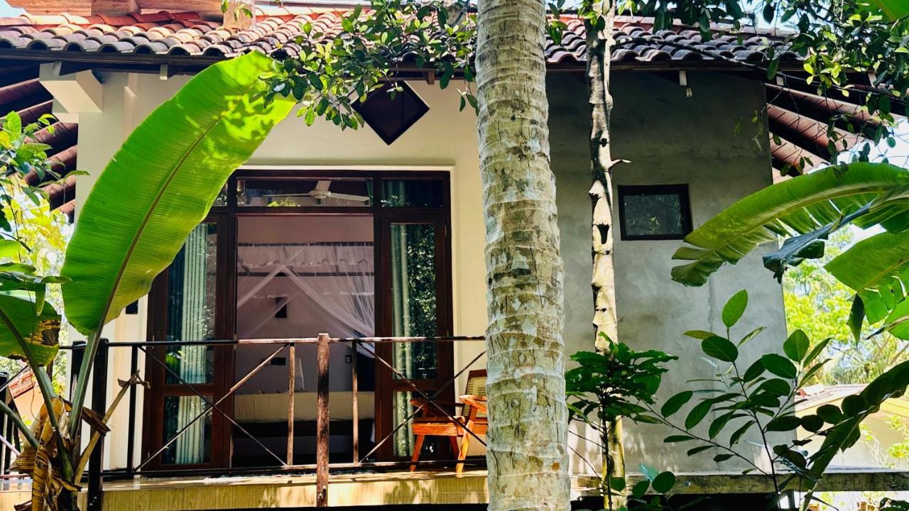 Dosemo Cabana Induruwa Exterior foto