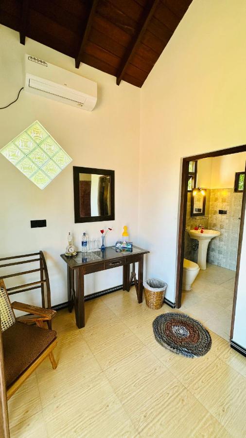 Dosemo Cabana Induruwa Exterior foto